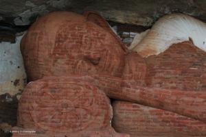 Pidurangala Buddha Statute